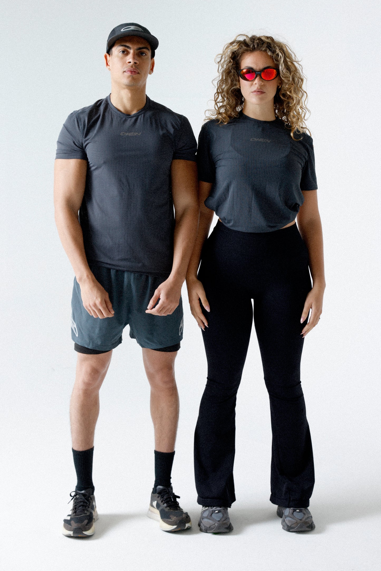 FORM tee grey
