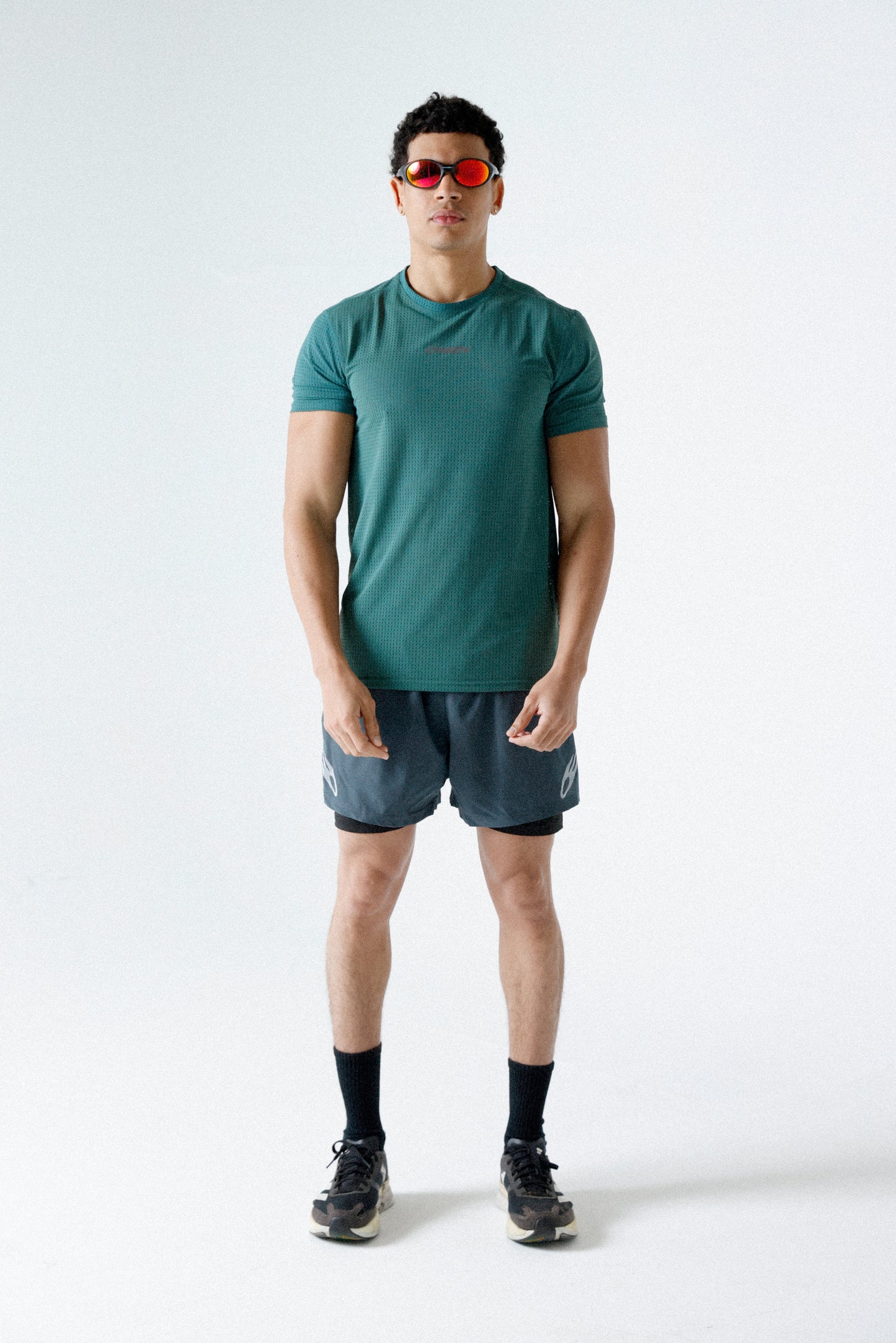 FORM tee green
