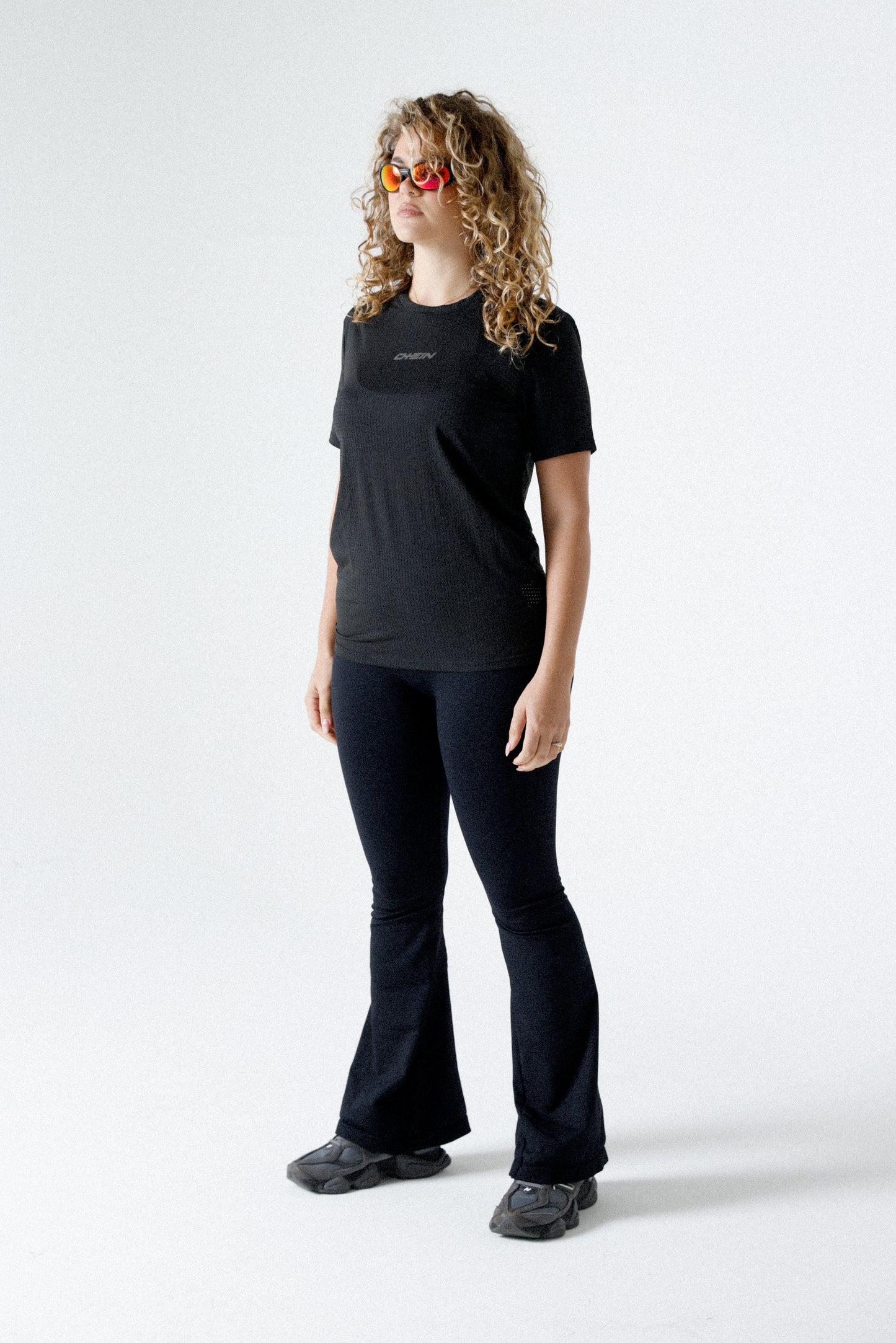 FORM tee black