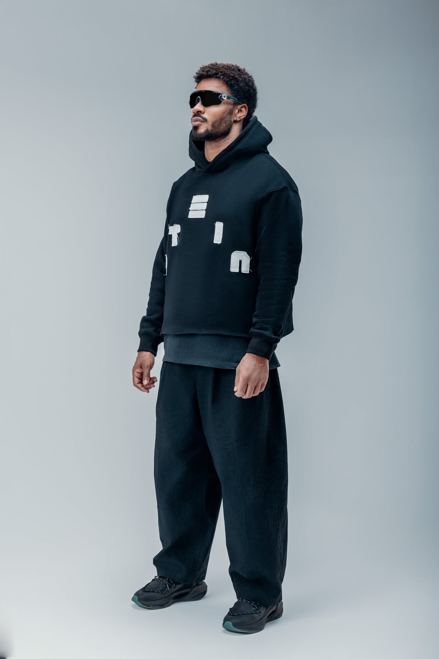 Cropped oversized hoodie