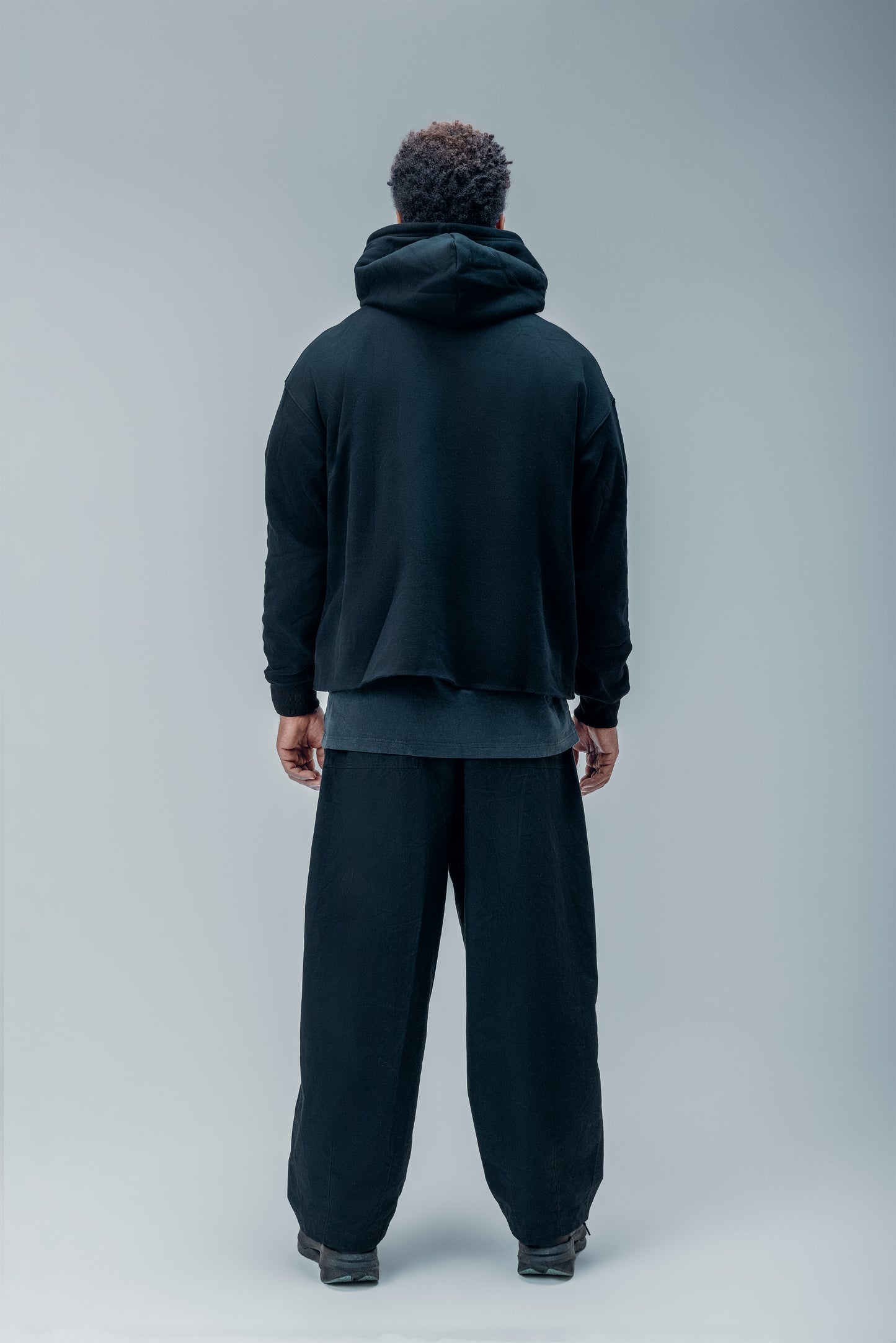 Cropped oversized hoodie