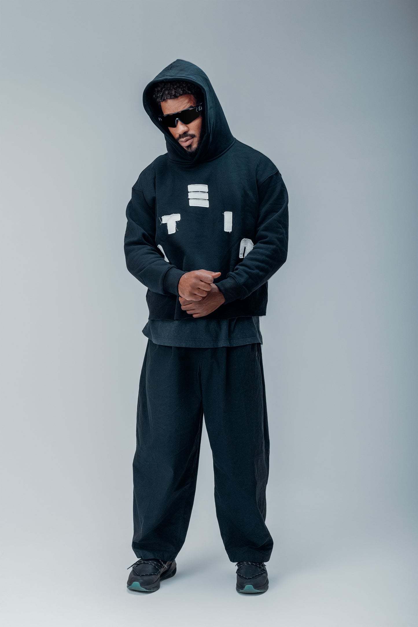 Cropped oversized hoodie