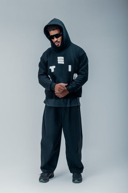 Cropped oversized hoodie